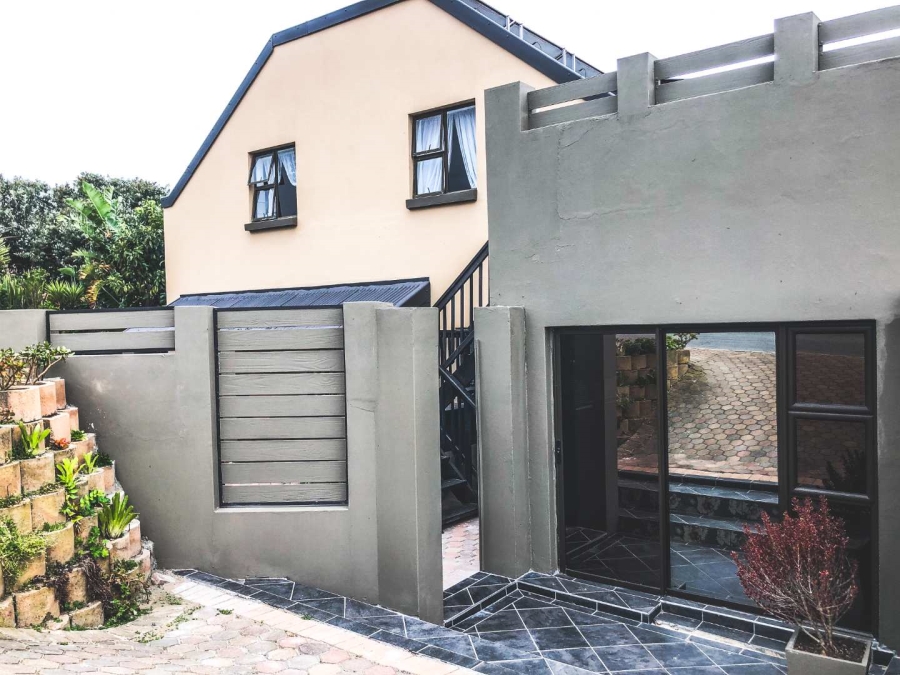 4 Bedroom Property for Sale in Dana Bay Western Cape